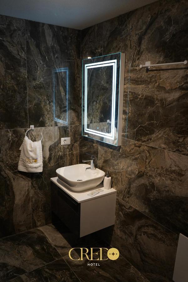 Hotel Credo Призрен Экстерьер фото